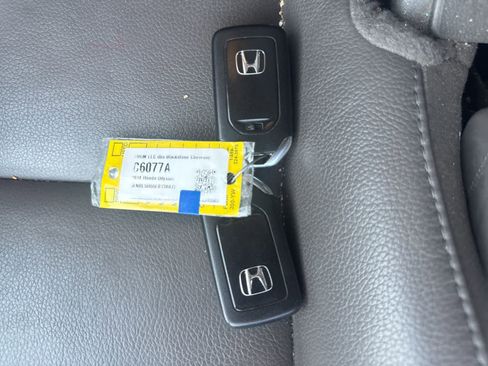 Used 2014 Honda Odyssey EX-L image 27