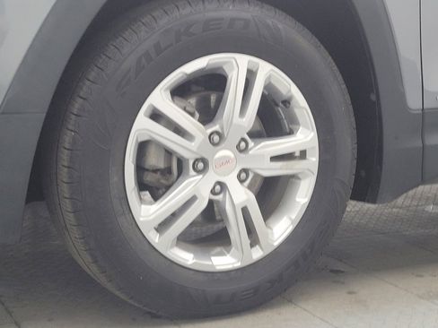 Used 2018 GMC Terrain SLE w/ Driver Convenience Package FWD image 31