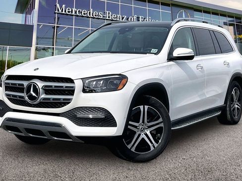 Certified 2022 Mercedes-Benz GLS 450 4MATIC image 5