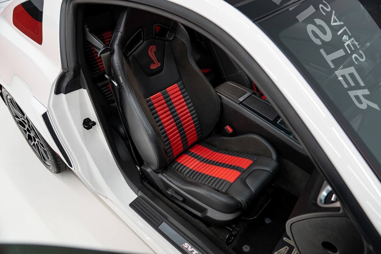 Used 2013 Ford Mustang Shelby GT500 RWD image 63