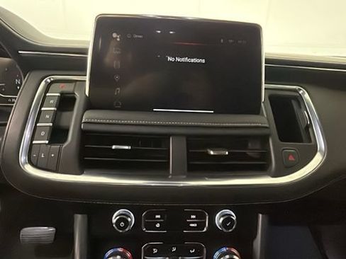 Used 2023 GMC Yukon SLT w/ SLT Luxury Package AWD/4WD image 23