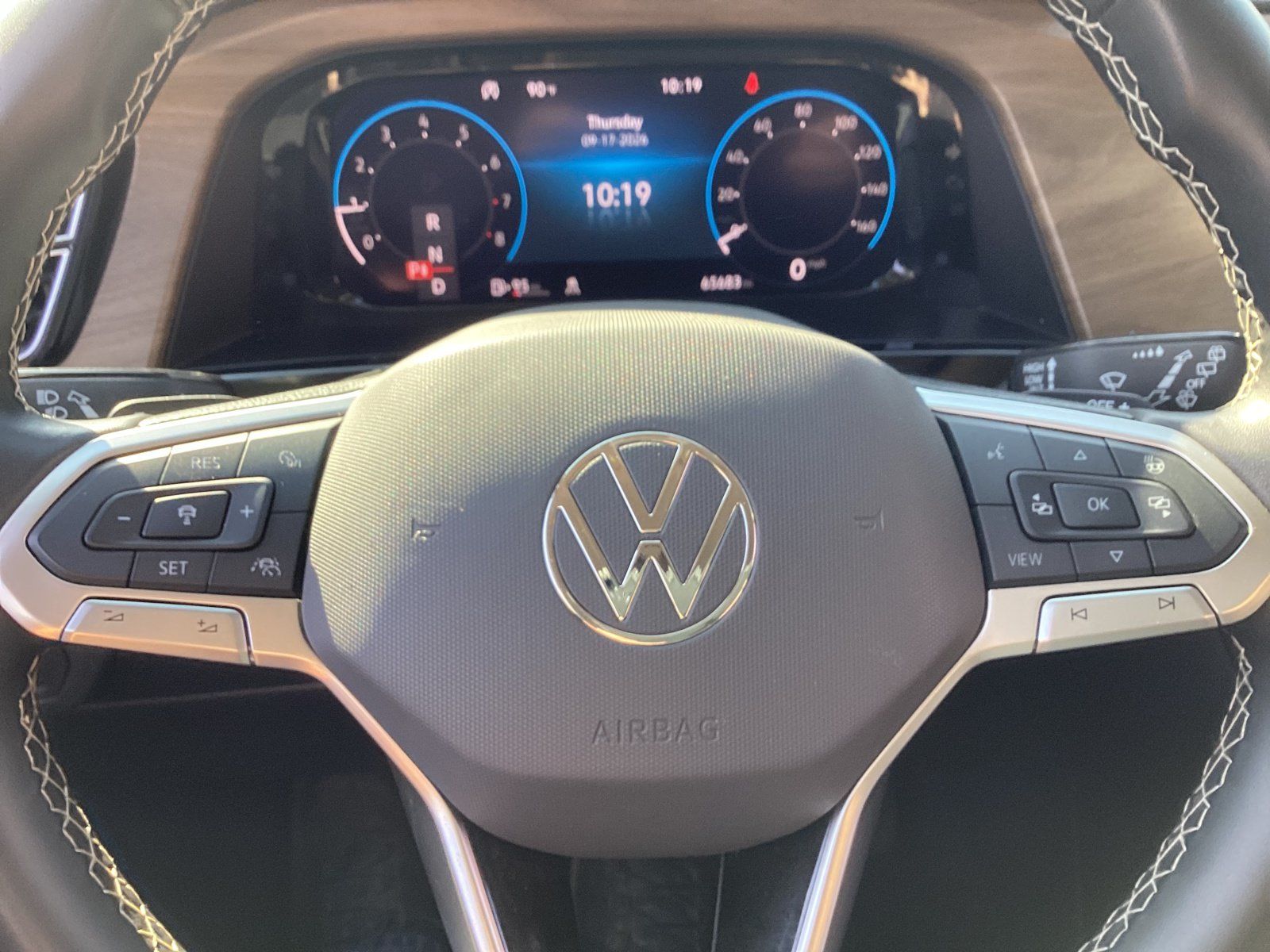 Used 2024 Volkswagen Atlas SE AWD/4WD image 22