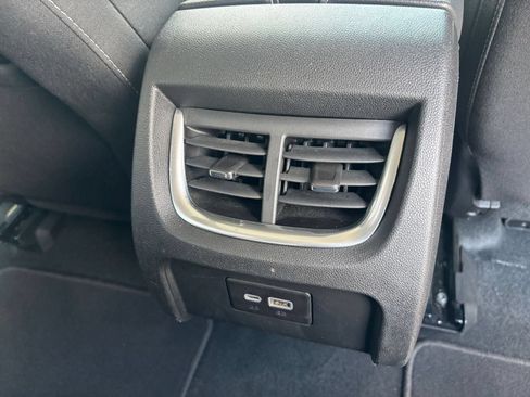 Used 2025 Chevrolet Blazer LT FWD image 22