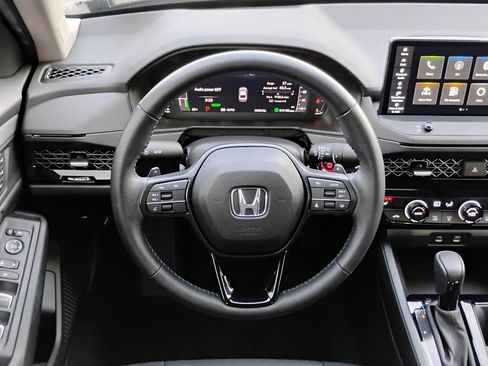 Used 2024 Honda Accord EX-L image 16