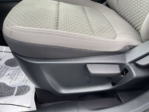 Certified 2022 Ford Escape SE w/ Cold Weather Package AWD/4WD image 13