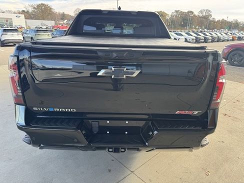 Certified 2024 Chevrolet Silverado EV RST image 12