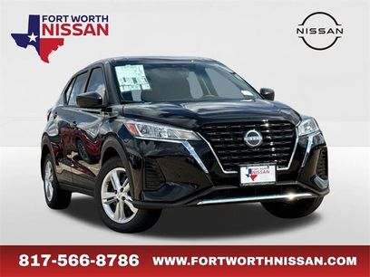 New 2025 Nissan Kicks Play S