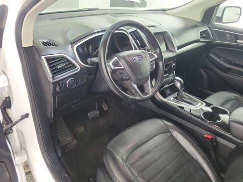 Used 2018 Ford Edge SEL w/ Equipment Group 201A FWD image 16