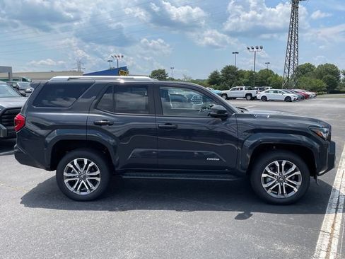 Used 2026 Toyota 4Runner Limited AWD/4WD image 2