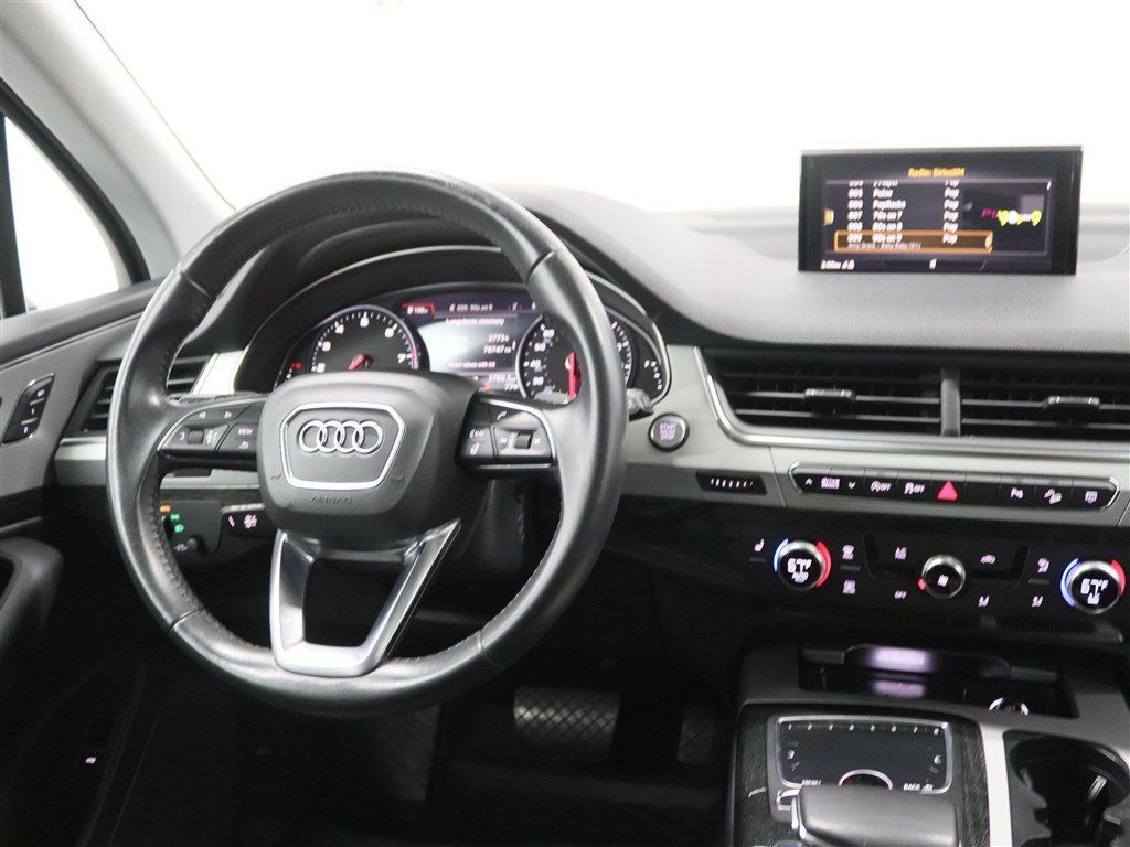 Used 2019 Audi Q7 2.0T Premium w/ Convenience Package AWD/4WD image 24