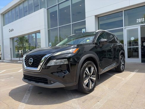 Used 2021 Nissan Rogue SL w/ Premium Package FWD image 3