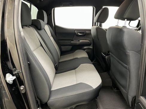 Used 2023 Toyota Tacoma TRD Sport image 40