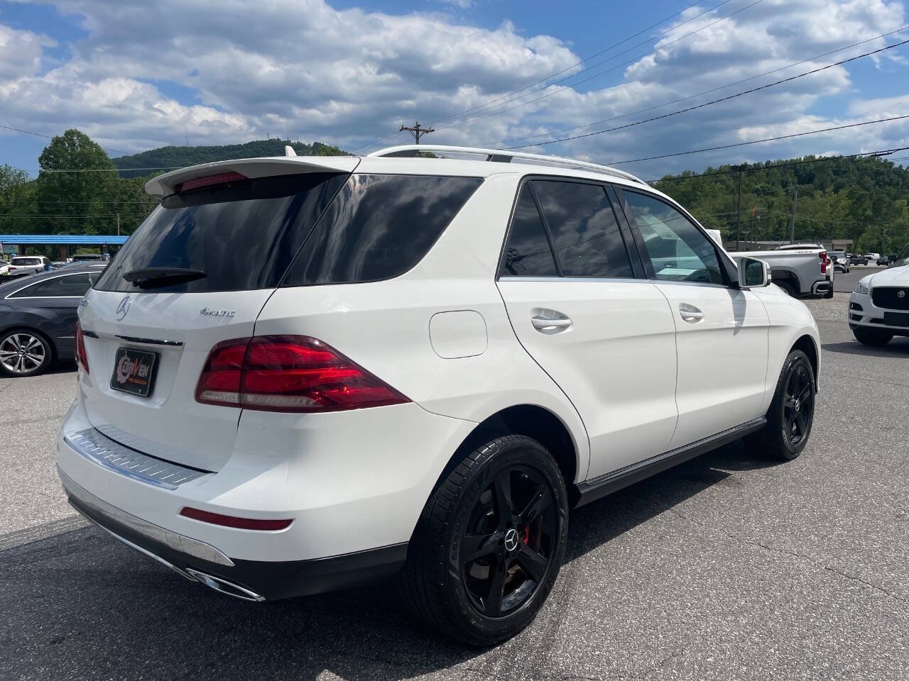 Used 2017 Mercedes-Benz GLE 350 4MATIC image 9