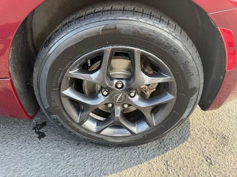 Used 2018 Chrysler Pacifica Touring-L w/ Premium Audio Group image 54