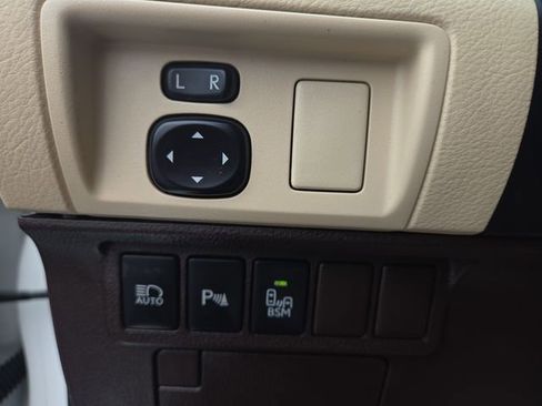 Used 2017 Lexus ES 350 image 19