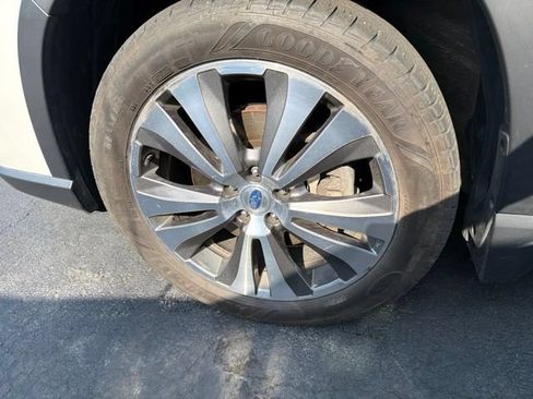 Used 2021 Subaru Ascent Limited w/ Technology Package AWD/4WD image 19