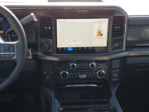 New 2026 Ford F250 Lariat w/ Black Appearance Package image 29