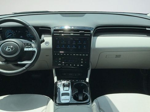 Used 2024 Hyundai Tucson Limited FWD image 9