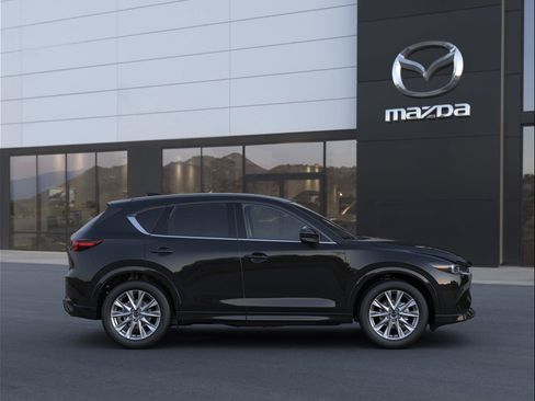 New 2025 MAZDA CX-5 AWD 2.5 S w/ Premium Plus Pkg image 8