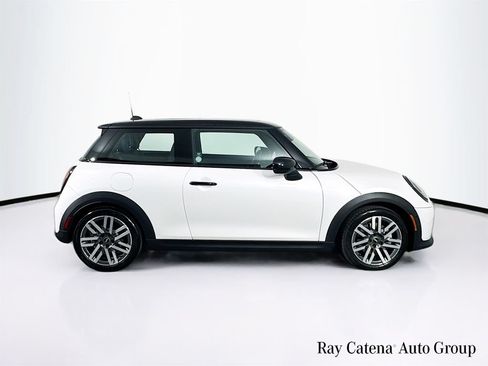 Used 2026 MINI Cooper 2-Door Hardtop FWD image 8