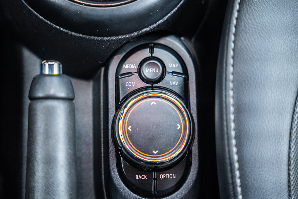 Used 2019 MINI Cooper Convertible FWD image 33