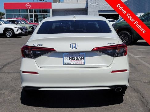 Used 2023 Honda Civic Sport image 29