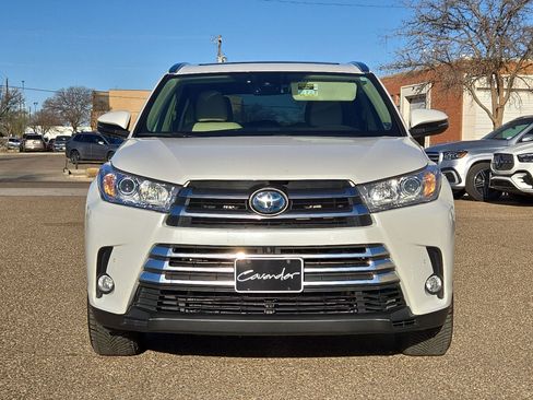 Used 2018 Toyota Highlander Limited Platinum w/ Carpet Mat Package (TMS) image 10