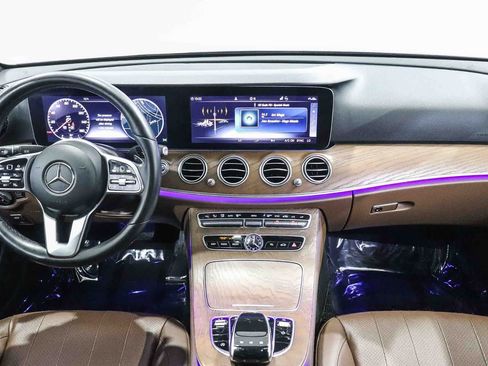 Used 2020 Mercedes-Benz E 350 Sedan image 13