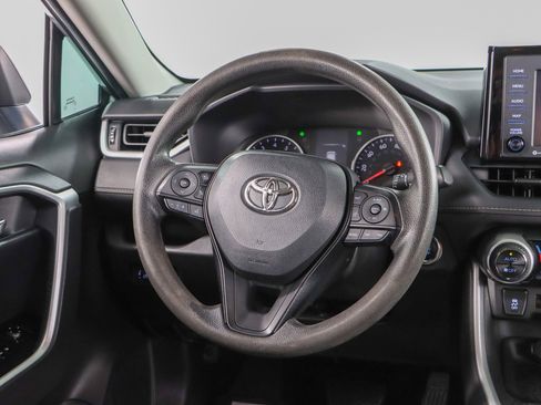 Used 2021 Toyota RAV4 XLE image 12
