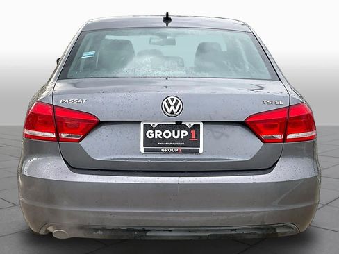Used 2014 Volkswagen Passat 1.8T SE FWD image 5