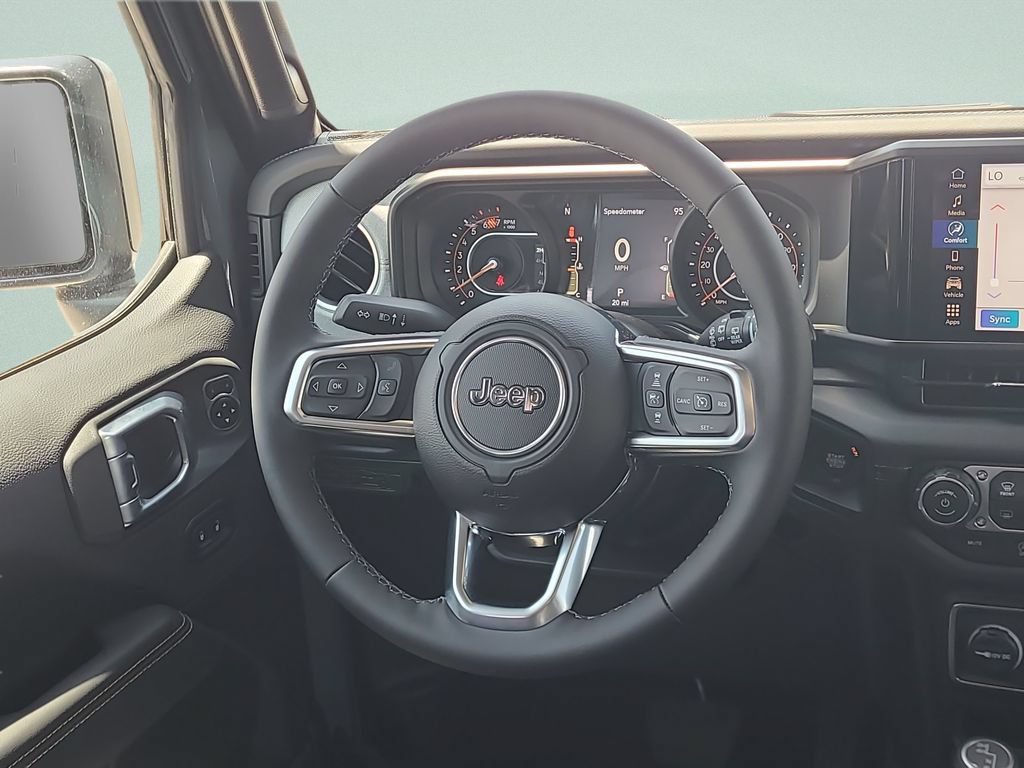 New 2026 Jeep Wrangler Unlimited Sahara AWD/4WD image 11