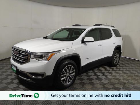 Used 2019 GMC Acadia SLE FWD image 1