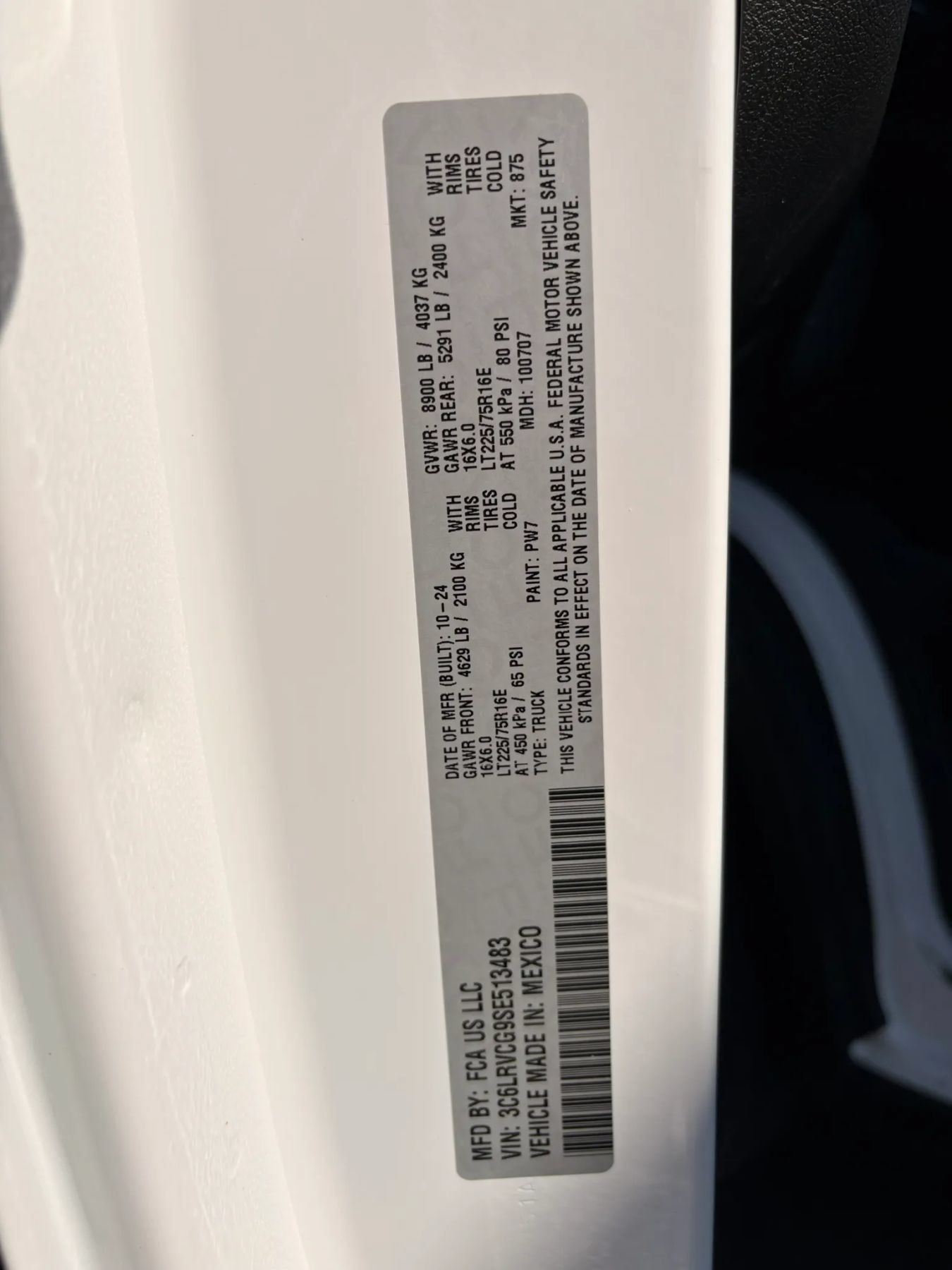 Used 2025 RAM ProMaster 2500 w/ Convenience Group FWD image 32