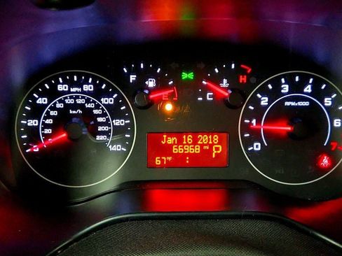 Used 2021 RAM ProMaster City Tradesman image 13