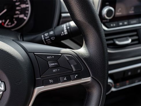 New 2024 Nissan Altima 2.5 SV image 15