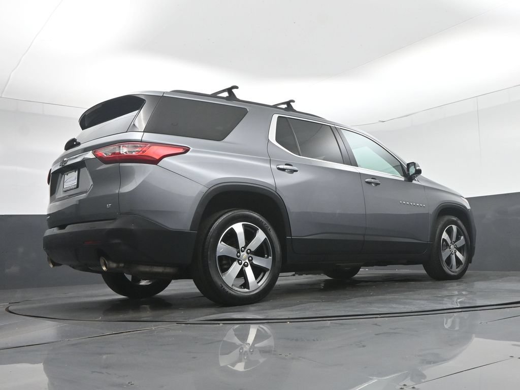 Used 2020 Chevrolet Traverse LT w/ LT Premium Package AWD/4WD image 71