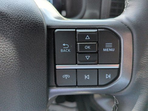 Used 2025 Ford F150 Lariat AWD/4WD image 19