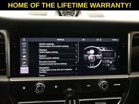 Used 2023 Porsche Macan S AWD/4WD image 29