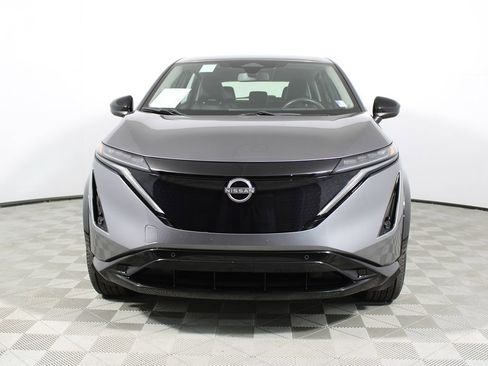 Used 2024 Nissan Ariya FWD image 19