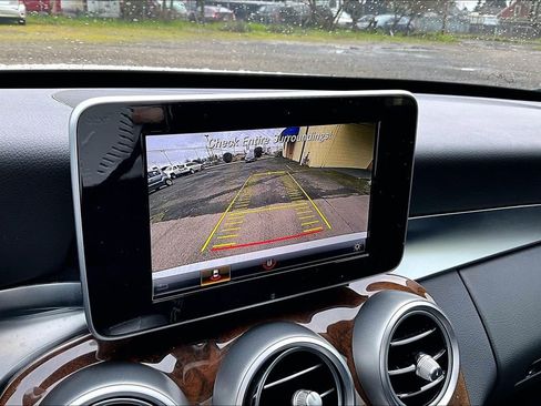 Used 2018 Mercedes-Benz C 300 4MATIC Sedan image 30
