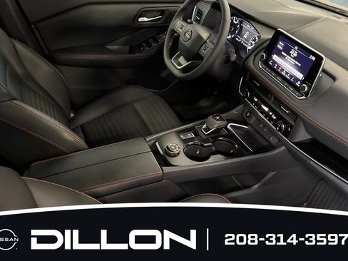 Used 2025 Nissan Rogue SV w/ Rock Creek Premium Package AWD/4WD image 18