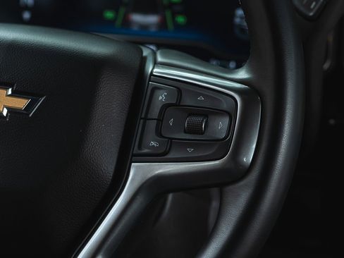 Used 2024 Chevrolet Silverado 2500 LTZ image 37