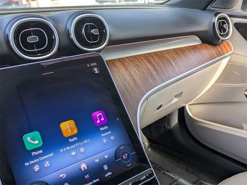 Used 2025 Mercedes-Benz C 300 4MATIC Sedan image 15