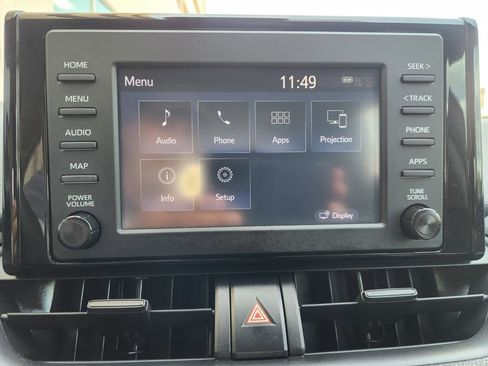 Used 2019 Toyota RAV4 XLE w/ Convenience Package image 16