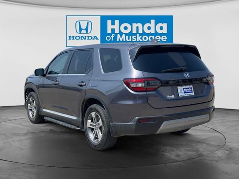Used 2025 Honda Pilot EX-L image 7
