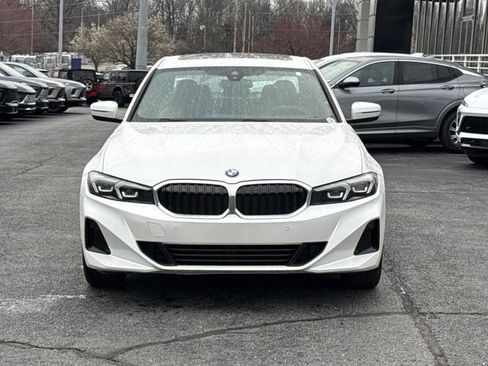 Used 2025 BMW 330i Sedan image 13