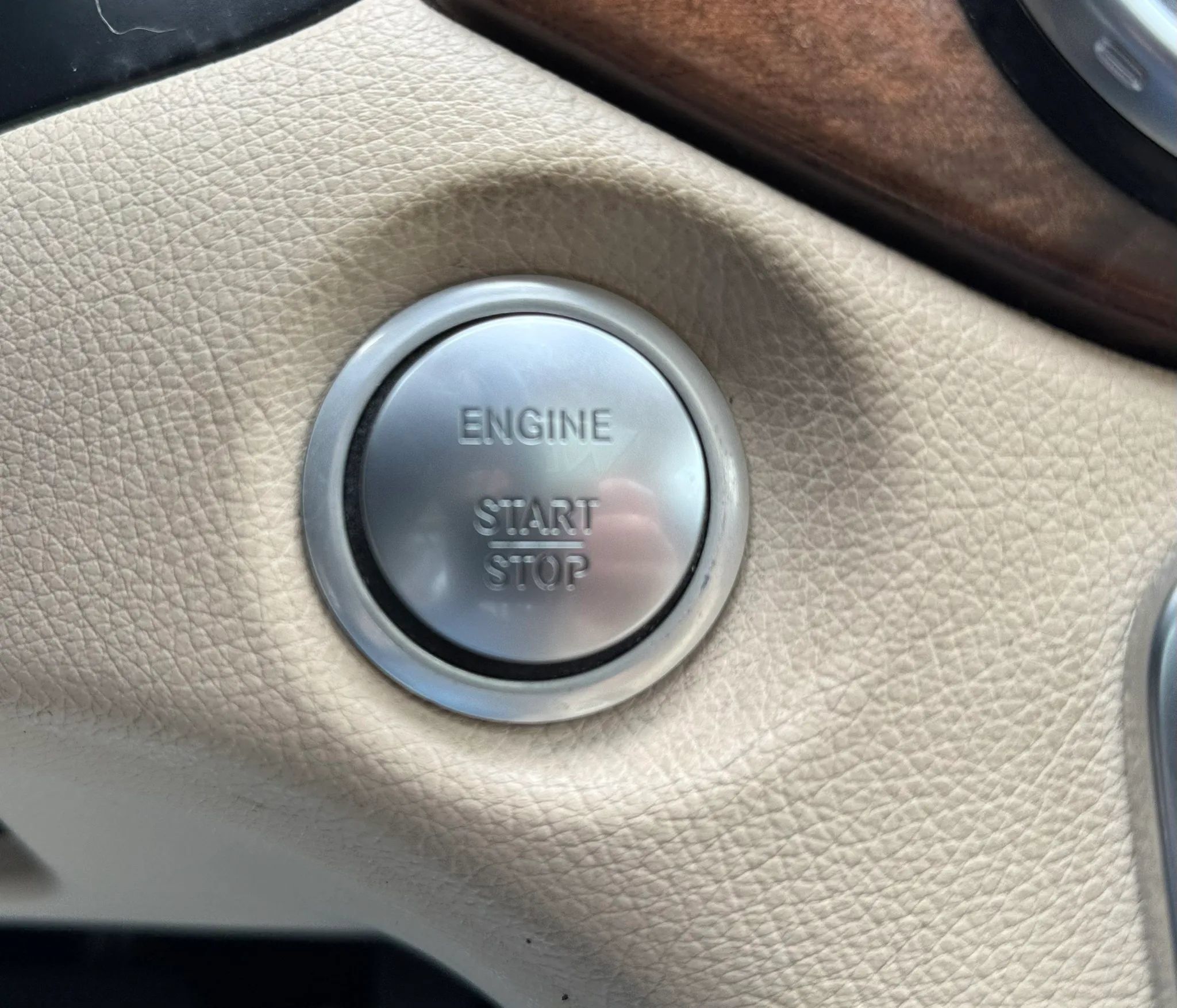 Used 2016 Mercedes-Benz GLA 250 4MATIC image 21