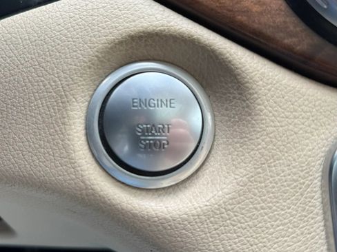 Used 2016 Mercedes-Benz GLA 250 4MATIC image 21