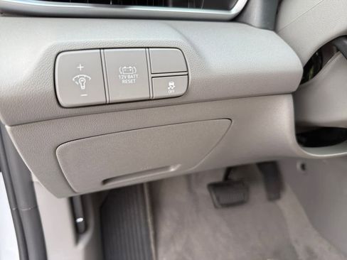 New 2026 Hyundai Elantra Blue image 21