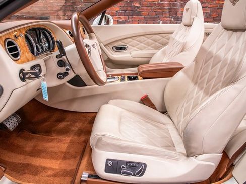 Used 2014 Bentley Continental GT Speed image 19